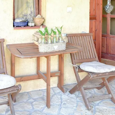 펜션 Three-bedroom Holiday In *